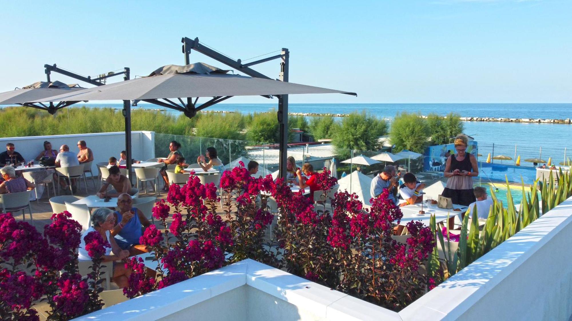 Girasole Eco Family Village Marina Palmense Exterior photo