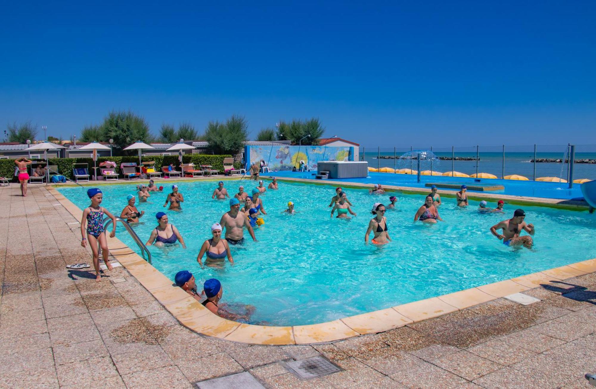 Girasole Eco Family Village Marina Palmense Exterior photo