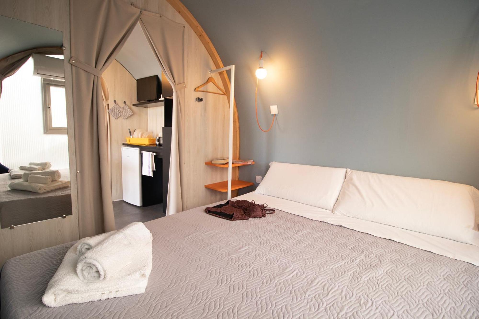 Girasole Eco Family Village Marina Palmense Exterior photo