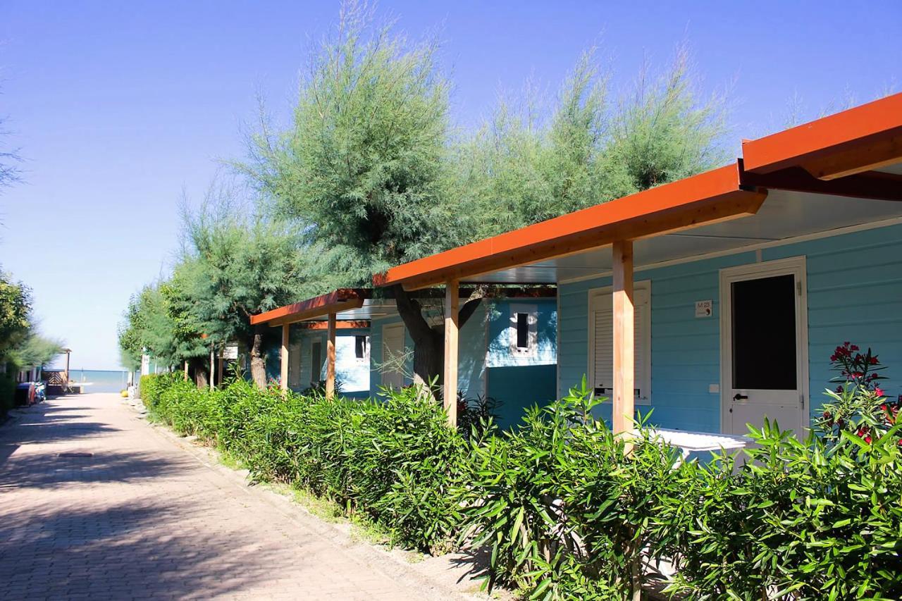 Girasole Eco Family Village Marina Palmense Exterior photo